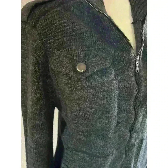 Rock&Republic Zip Up Sweater Grey Size Small Cotton Nylon Rayon Nice Sweater - Picture 2 of 9